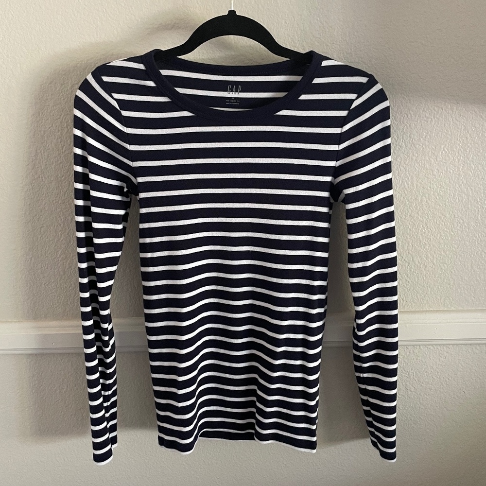 Gap Long Sleeve Shirt